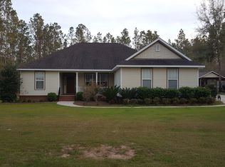 15 Leyland Ct, Crawfordville, FL 32327