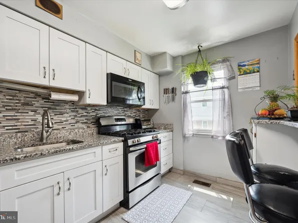 1203 Laurel Rd, Sharon Hill, PA 19079