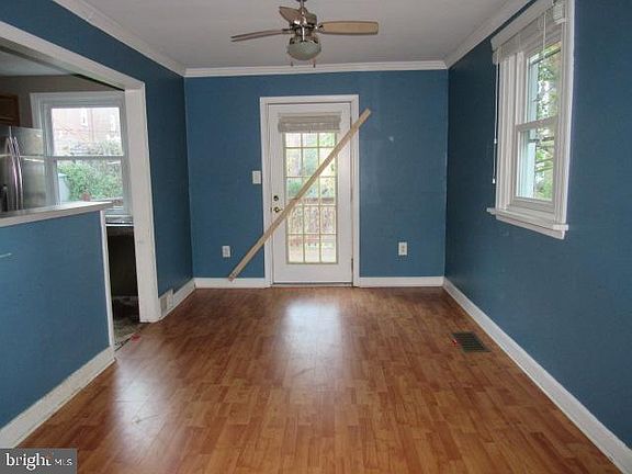 5th image of 4009 Plumstead Ave