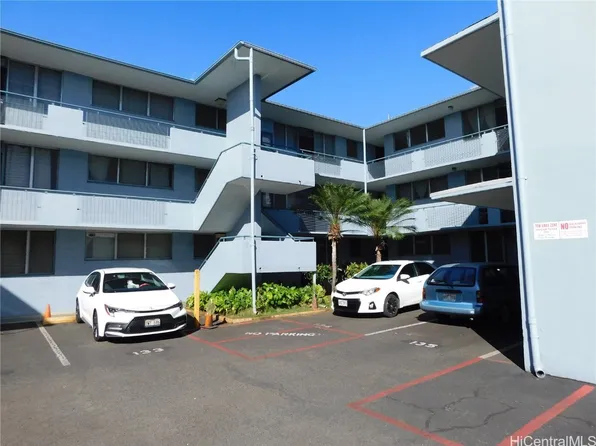 1103 Kokea St APT K305, Honolulu, HI 96817