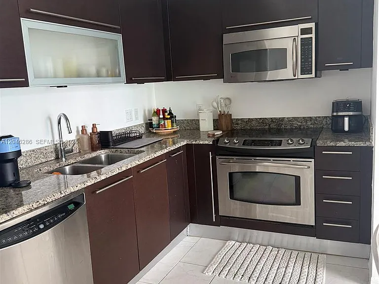 950 Brickell Bay Dr #2907 — Photo 19