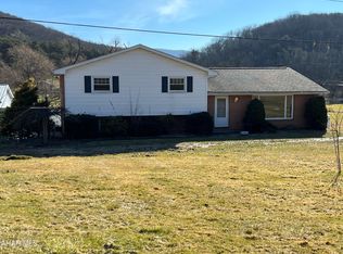 140 Swinging Bridge Rd, Hollidaysburg, PA 16648
