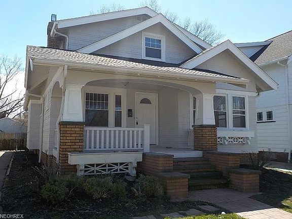 2nd image of 19387 Dorothy Ave