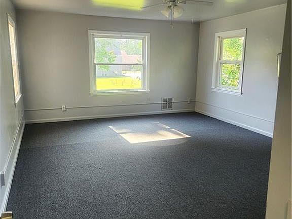 4th image of 356 North St NW #3