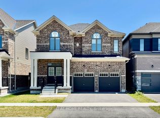 126 Durham Ave, Barrie, ON L9J 0L8