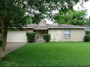 16706 Rippling Mill Dr, Sugar Land, TX 77498