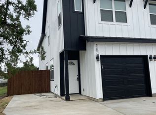 3307 Collin St, Fort Worth, TX 76119
