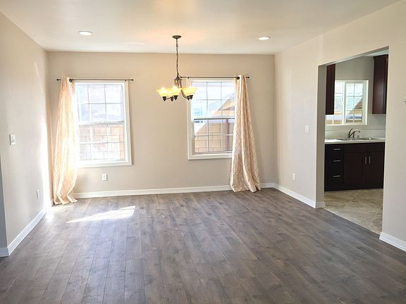 2nd image of 2631 Bartlett Ave