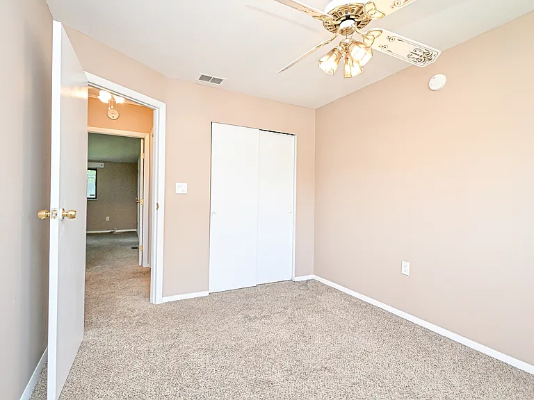 7752 Montgomery Rd #84 — Photo 21
