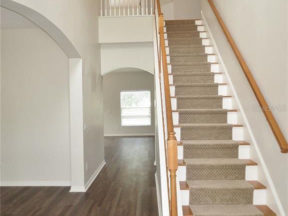5th image of 12109 Bishopsford Dr