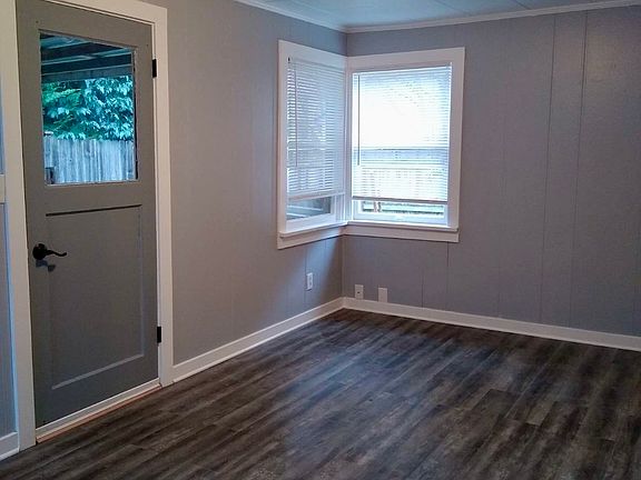 3rd image of 317 1/2 Iron Street
