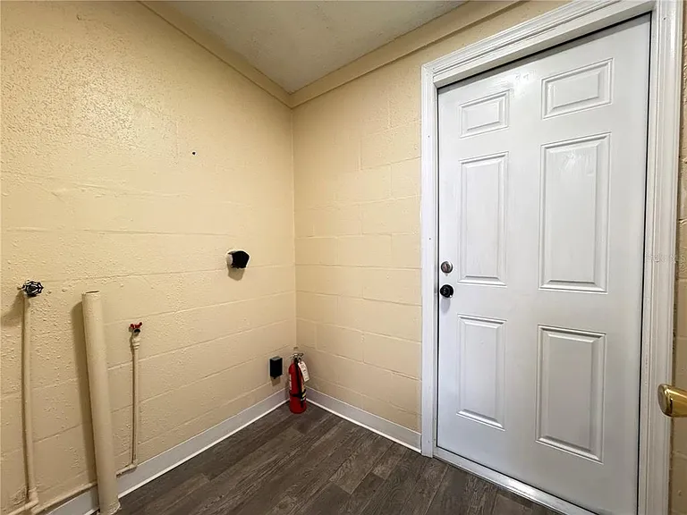 2988 Stowe Pl — Photo 9