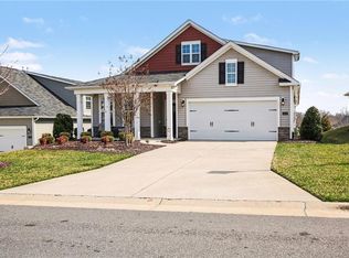 4113 Limestone Ct, Clemmons, NC 27012