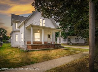 240 E Pine St, Elsie, MI