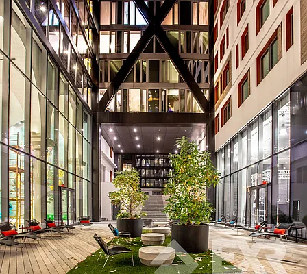 Rented by EXR | media 16