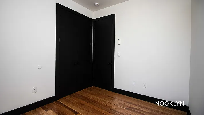Rented by Nooklyn NYC LLC | media 38