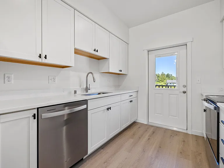 4010 Dewey Rd — Photo 20