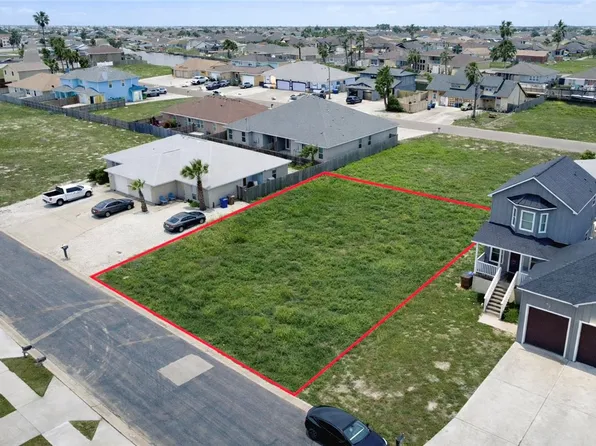 15541 Palmira Ave, Corpus Christi, TX 78418