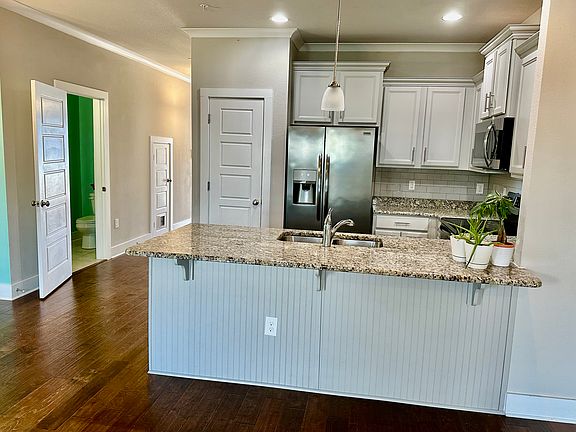 3rd image of 26897 Spyglass Dr