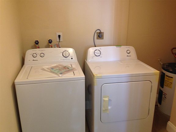 5th image of 9351 Fontainebleau Blvd APT B414