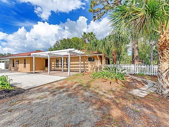5th image of 1670 Mackintosh Blvd