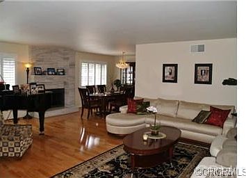 3rd image of 501 S Prospero Dr