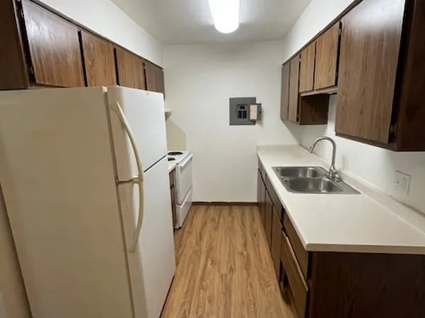 721 W Maple St, Ewen, MI