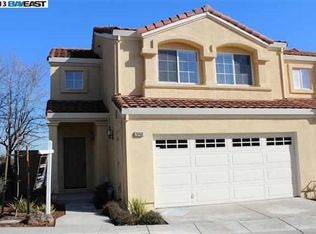 20460 Summercrest Dr, Castro Valley, CA 94552