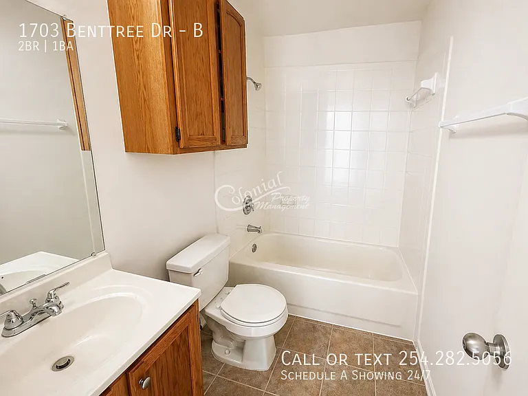 1703 Benttree Dr #B — Photo 10
