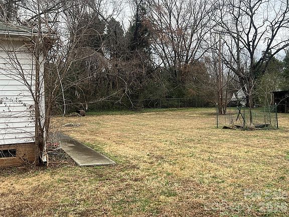 5th image of 9970 Harrisburg Rd