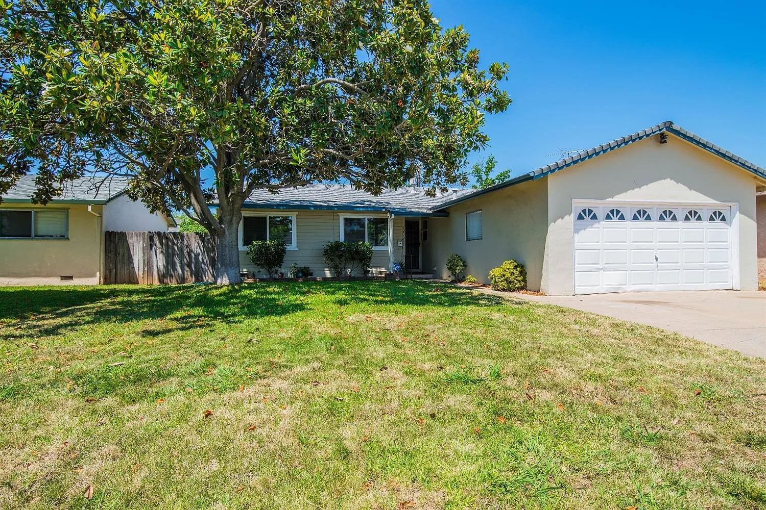 10529 Abbottford Way photo 1