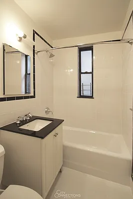 Rented by City Connections Realty | media 16