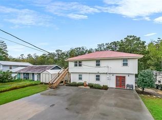 31663 Shelton Dr, Springfield, LA 70462