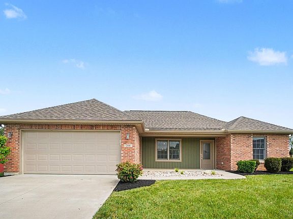2nd image of 204 Goldenrod Dr