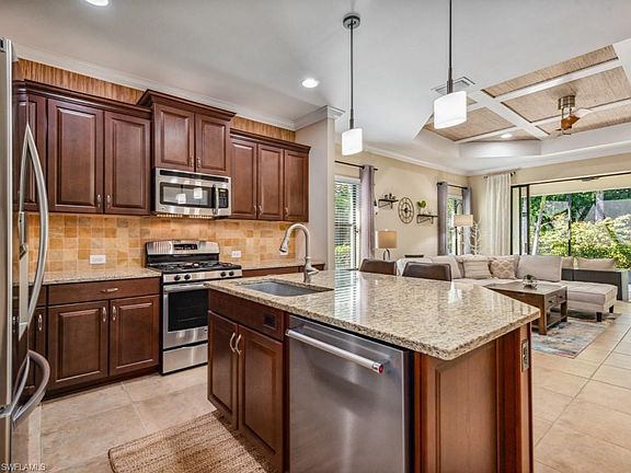 5th image of 10074 Montevina DR