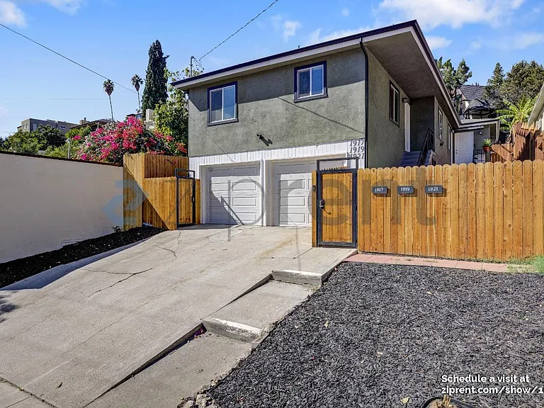1917 Hyperion Ave — Photo 1