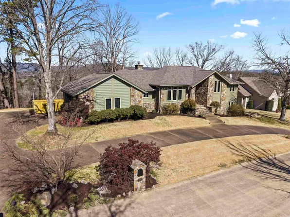 319 Whispering Hills St, Hot Springs, AR 71901