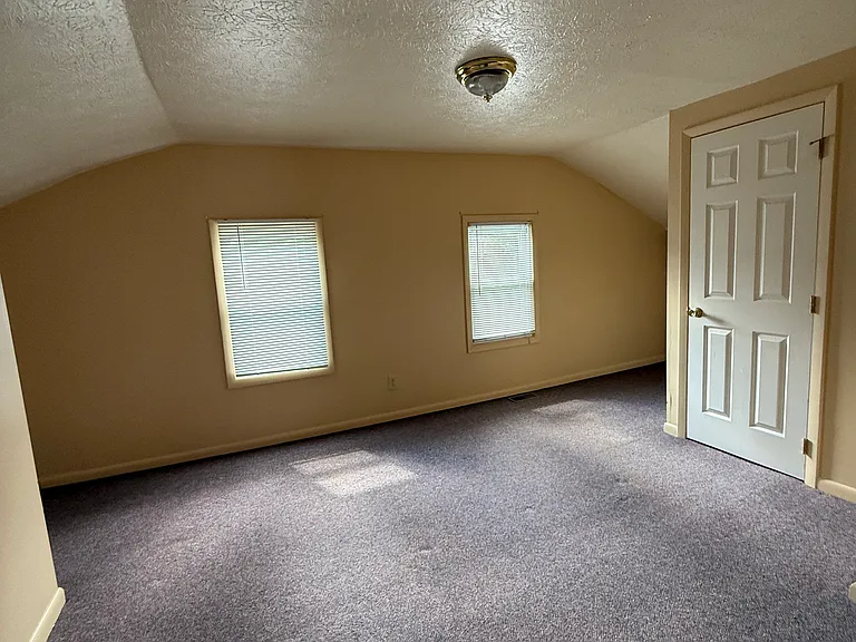 56 Beech St #2 — Photo 8
