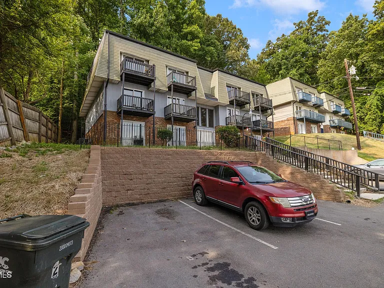 107 Angeline Dr #5 — Photo 28