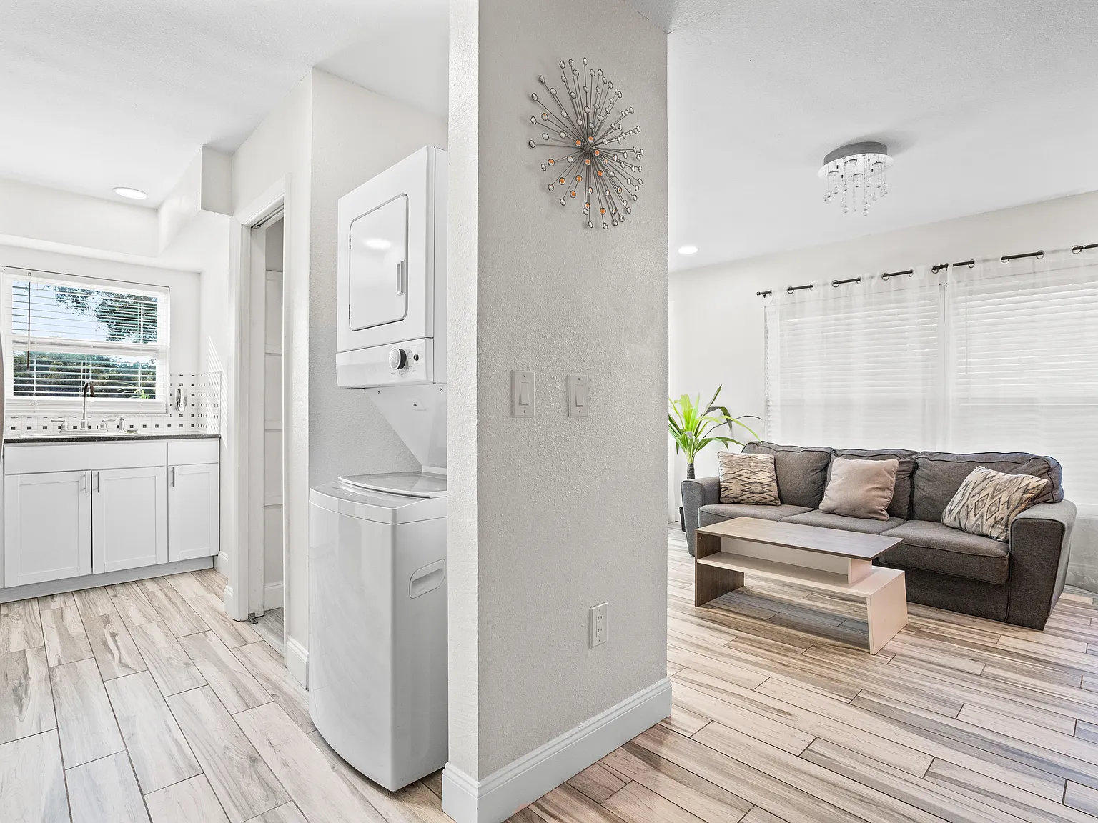 2 bed, 800 sqft, $1,790 — Photo 4