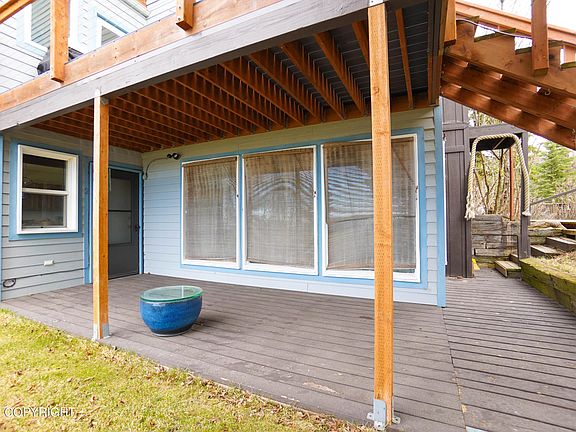 3rd image of 406 S Forest Dr APT 2