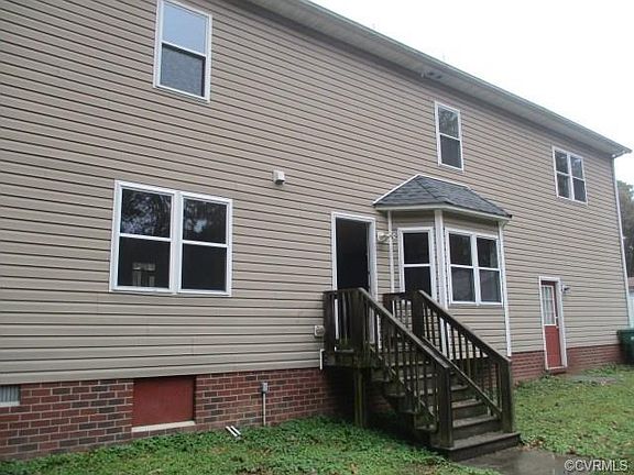 3rd image of 1339 Cedar Lawn Ave