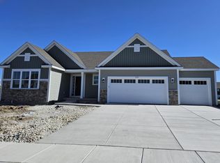 1955 Nottingham Dr, Union Grove, WI 53182