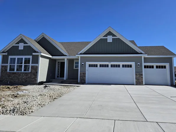 1955 Nottingham DRIVE, Union Grove, WI 53182