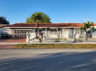 9871 SW 28th St, Miami, FL 33165