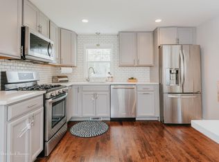 29 Woodland Dr, Framingham, MA 01701