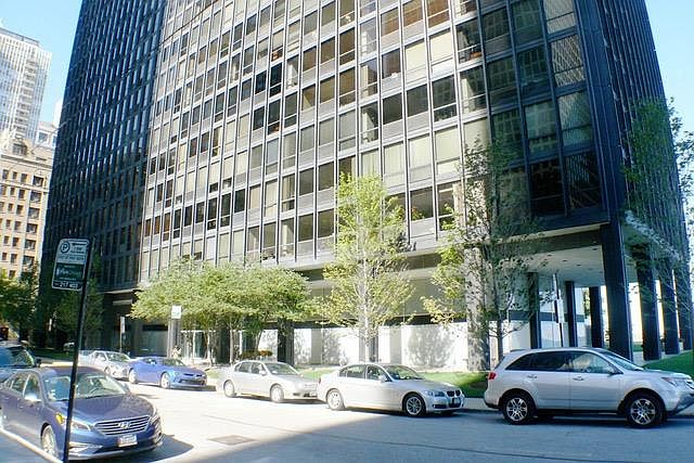 1st image of 900 N Lake Shore Dr #8