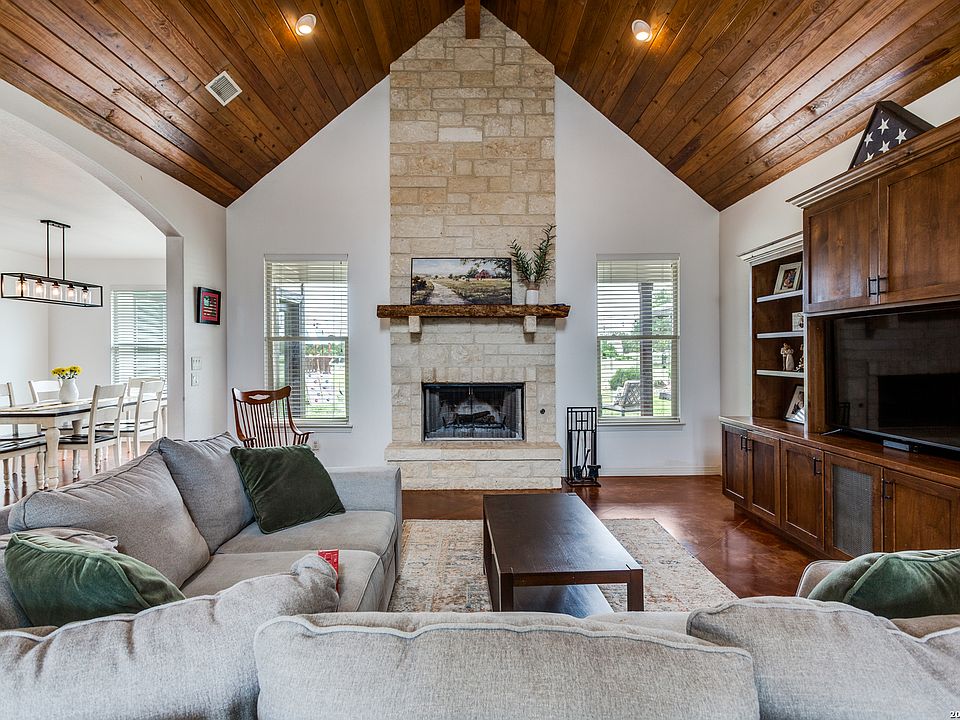 1st image of 106 RIVER MOUNTAIN DR
