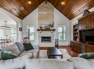 106 RIVER MOUNTAIN DR, Boerne, TX 78006