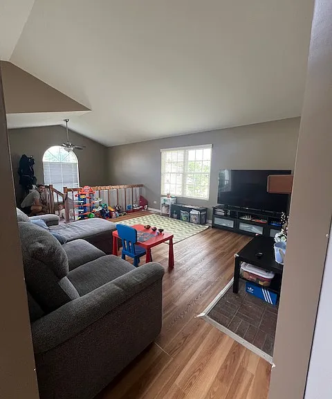 474 Le Parc Cir — Photo 30